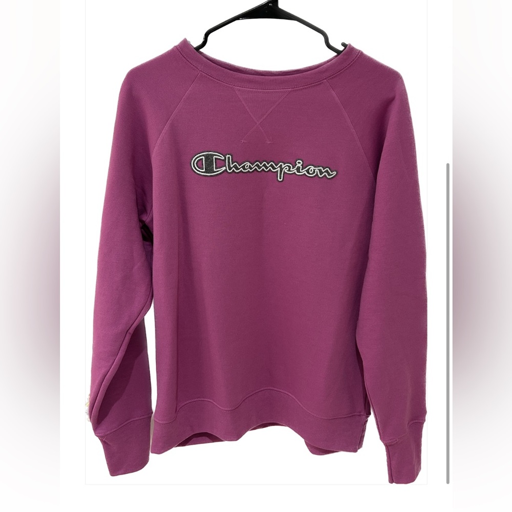 champion size small crewneck purple